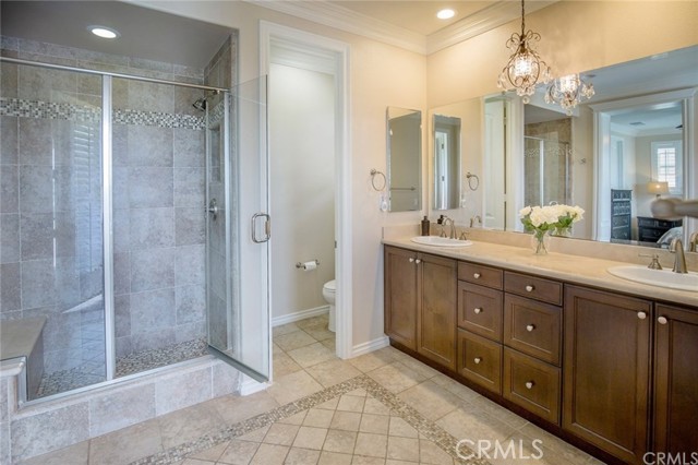 Detail Gallery Image 19 of 43 For 8407 Noelle Dr, Huntington Beach,  CA 92646 - 4 Beds | 3/1 Baths