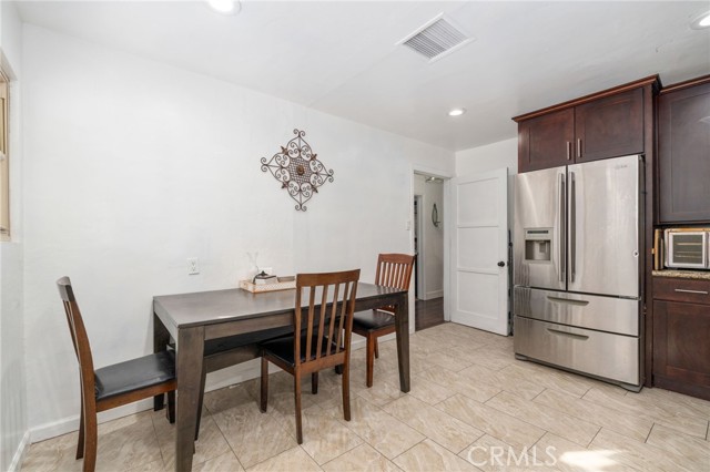 Detail Gallery Image 12 of 29 For 516 E Sunkist, Ontario,  CA 91761 - 3 Beds | 1 Baths