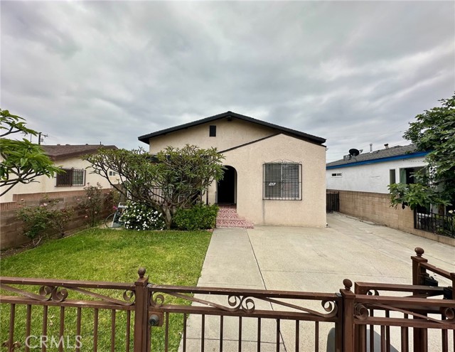 566 S Hillview Ave, Los Angeles, CA 90022