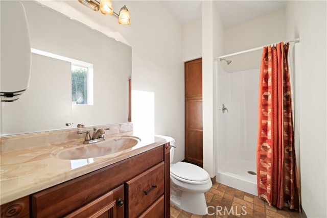 9394 Gum Tree Drive, Corona CA: https://media.crmls.org/medias/6bba1135-8800-4f6d-b59b-ffbf62a83b5b.jpg