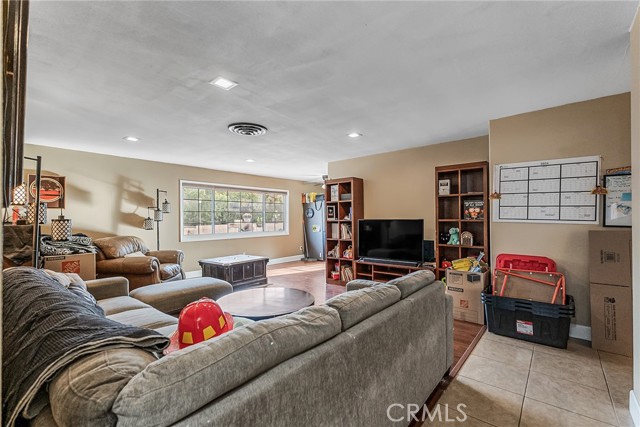 Detail Gallery Image 9 of 34 For 8181 Church, Yucca Valley,  CA 92284 - 3 Beds | 2 Baths