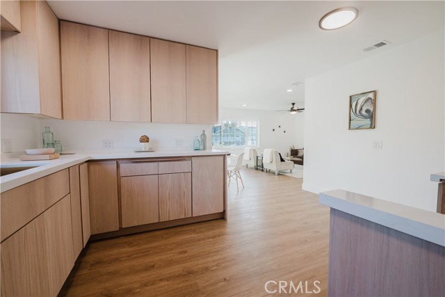 14631 S Condon Ave, Lawndale CA: https://media.crmls.org/medias/6bbb6944-90c7-4d57-a5b9-2beaa3abe204.jpg