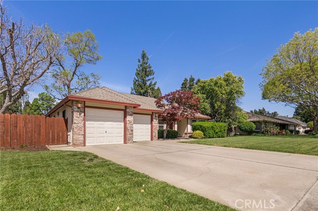 Detail Gallery Image 5 of 63 For 1716 Almendia Dr, Chico,  CA 95926 - 3 Beds | 2 Baths