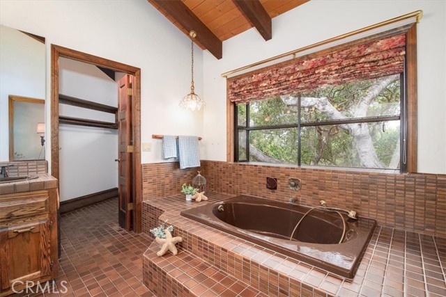 445 Firestone Way, Lompoc CA: https://media.crmls.org/medias/6bbbf10c-2217-46db-a9e5-c17621963048.jpg