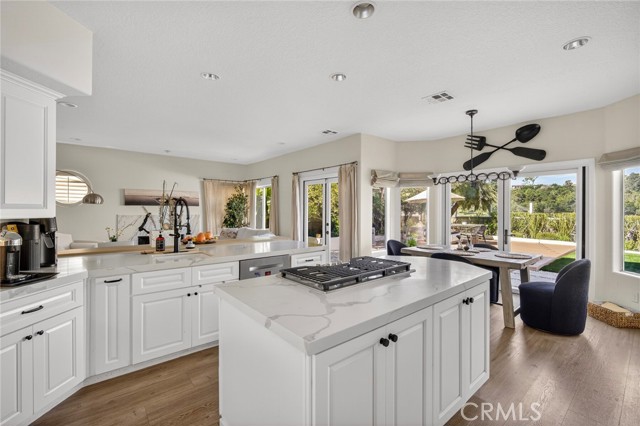 Detail Gallery Image 2 of 31 For 24201 Rue De Cezanne, Laguna Niguel,  CA 92677 - 4 Beds | 3/1 Baths