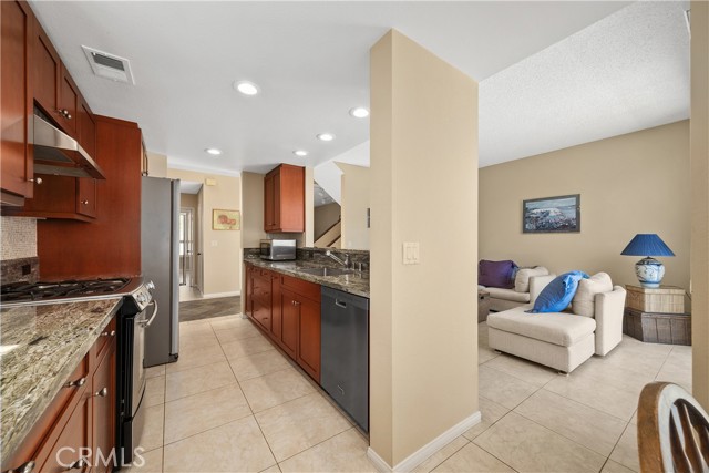 1150 W Capitol Drive, San Pedro CA: https://media.crmls.org/medias/6bbc4779-dab9-42ac-b970-b12df1c0ab58.jpg