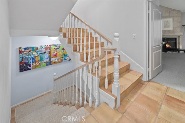 Detail Gallery Image 12 of 25 For 5715 Etiwanda Ave #4,  Tarzana,  CA 91356 - 3 Beds | 3 Baths