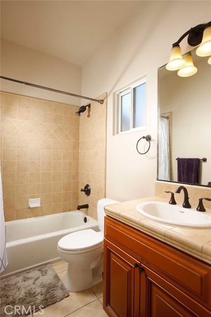 Detail Gallery Image 28 of 51 For 1595 E Avenida De Las Flores, Thousand Oaks,  CA 91362 - 4 Beds | 4/1 Baths