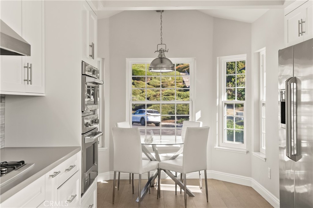 MLS #OC25271679 image #9