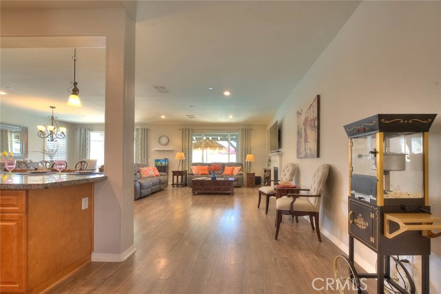 Image 8 of 67 For 14861 Henry Street