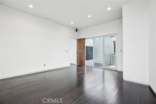 Detail Gallery Image 17 of 66 For 5251 Zakon Rd, Torrance,  CA 90505 - 4 Beds | 4 Baths