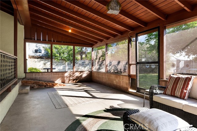 Detail Gallery Image 16 of 20 For 11031 Arbuckle Ave, –,  CA 91345 - 2 Beds | 1 Baths