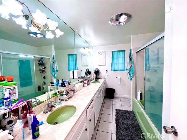 Detail Gallery Image 12 of 27 For 26191 Kalmia Ave, Moreno Valley,  CA 92555 - 4 Beds | 2/1 Baths