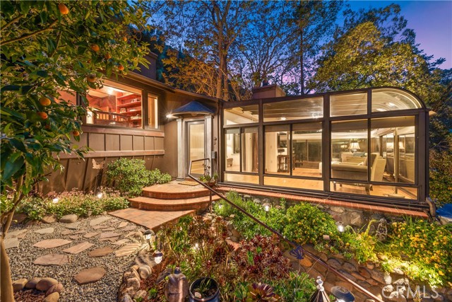 29772 Silverado Canyon Road, Silverado Canyon CA: https://media.crmls.org/medias/6bbf4694-3b09-4bd1-aef9-bbd98329252b.jpg