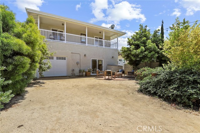 1069 Avenue D, Redondo Beach CA: https://media.crmls.org/medias/6bbfe1f1-a275-40d2-ae62-d78884250c98.jpg