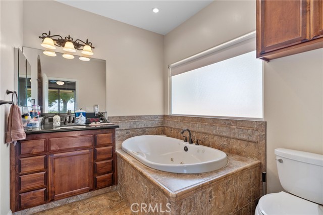 38792 Comanche Point Road, Arvin CA: https://media.crmls.org/medias/6bbfeb43-7adc-47f2-a599-fa99b71abe02.jpg