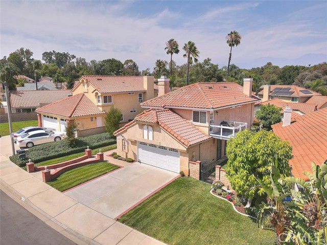 13563 Meadow Crest Drive, Chino Hills CA: https://media.crmls.org/medias/6bc2e389-3d68-4ecd-b5d0-f7ddb804e400.jpg