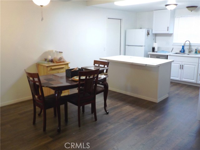 1676 Dumbarton Avenue, San Bernardino CA: https://media.crmls.org/medias/6bc2eb85-0dbf-4fad-bb99-9923b29db83d.jpg