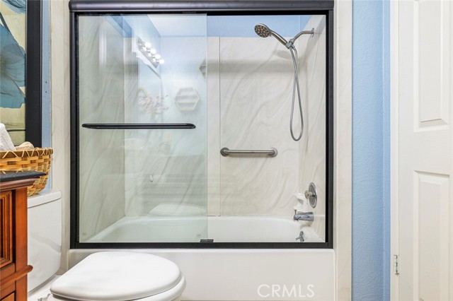 Detail Gallery Image 23 of 40 For 8052 N Mariposa St, Fresno,  CA 93720 - 3 Beds | 2 Baths