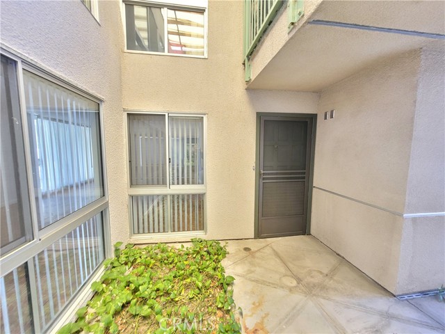 Detail Gallery Image 34 of 40 For 5301 Balboa Bld #E11,  Encino,  CA 91316 - 2 Beds | 2 Baths