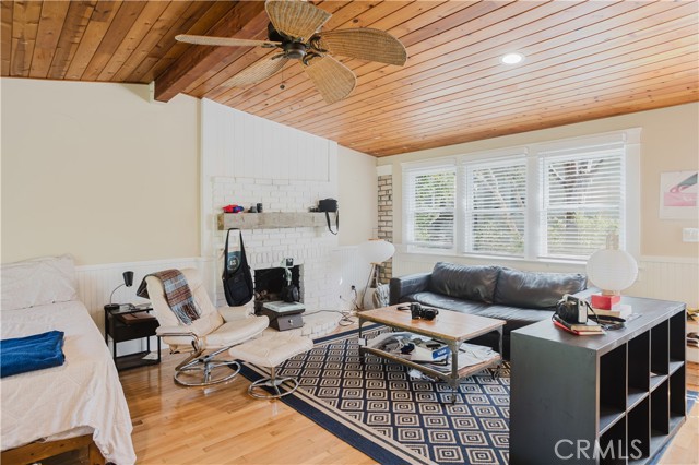 Detail Gallery Image 17 of 21 For 262 N Cambridge St, Orange,  CA 92866 - 3 Beds | 2 Baths