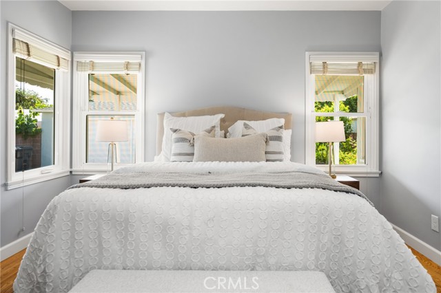 2412 Santiago Street, Santa Ana CA: https://media.crmls.org/medias/6bc3f73d-6bbc-412c-bb2a-1b4127dbaa81.jpg