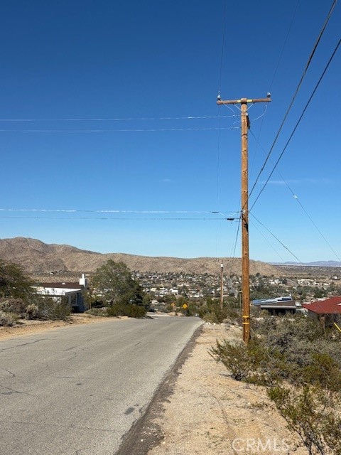 Detail Gallery Image 8 of 8 For 7085 Alturas Dr, Joshua Tree,  CA 92252 - – Beds | – Baths
