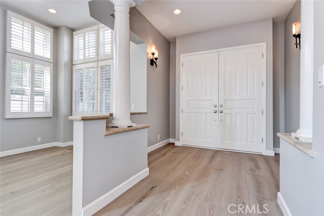 576 27th Street, Manhattan Beach CA: https://media.crmls.org/medias/6bc50bbd-ccb8-4d6b-b56b-daf423f91c41.jpg