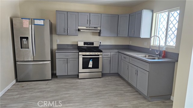 Detail Gallery Image 5 of 28 For 2921 W Florence, Los Angeles,  CA 90043 - – Beds | – Baths