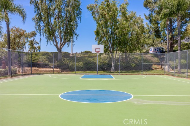 21011 Marin, Lake Forest CA: https://media.crmls.org/medias/6bc56d19-fc13-460b-826b-a06913be93a9.jpg