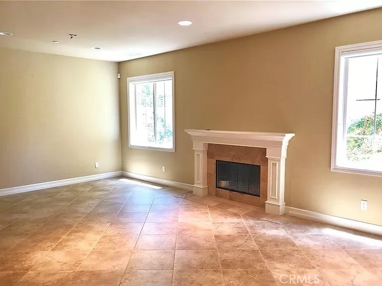 MLS #SR25262634 image #3