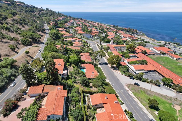 360 Via Almar, Palos Verdes Estates, California 90274, 3 Bedrooms Bedrooms, ,2 BathroomsBathrooms,Residential,For Sale,Via Almar,PV24255017