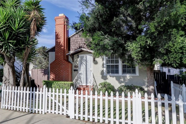 4216 Sawtelle Boulevard photo 1