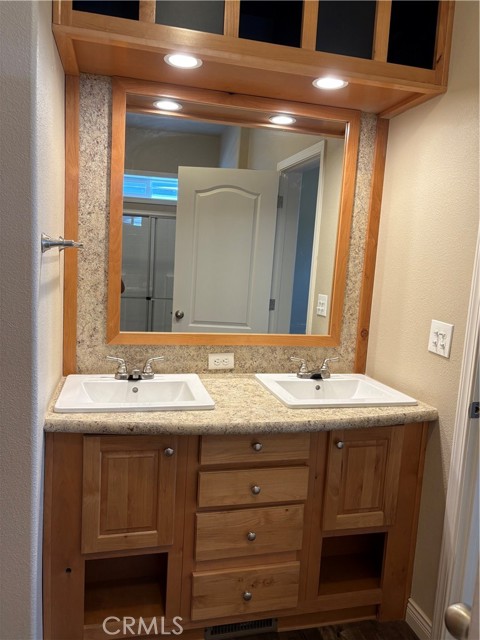 Detail Gallery Image 12 of 20 For 5548 Newland, Paradise,  CA 95969 - 2 Beds | 2 Baths