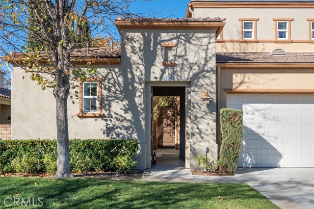 Detail Gallery Image 2 of 50 For 28037 River Trail Ln, Valencia,  CA 91354 - 3 Beds | 3/1 Baths