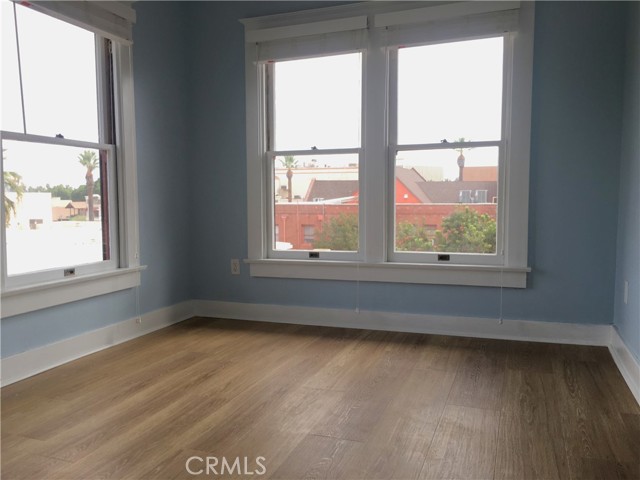 Detail Gallery Image 10 of 11 For 24 W Olive Ave, Redlands,  CA 92373 - 1 Beds | 1 Baths