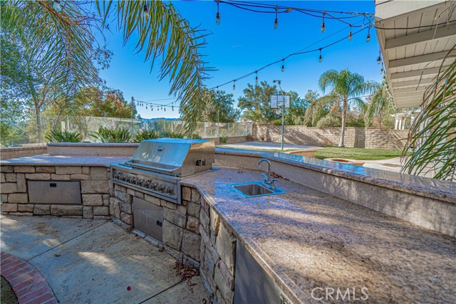 Detail Gallery Image 29 of 39 For 23916 Rancho Ct, Valencia,  CA 91354 - 4 Beds | 3 Baths