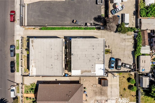 816 W 47th Street, Los Angeles CA: https://media.crmls.org/medias/6bca51b0-6d51-49d4-9b74-f2486057eee3.jpg