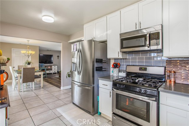 Detail Gallery Image 15 of 24 For 12656 Loma Vista Ct, Yucaipa,  CA 92399 - 3 Beds | 1 Baths