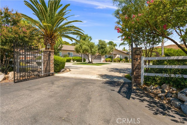 Detail Gallery Image 50 of 61 For 38580 Celine, Murrieta,  CA 92562 - 5 Beds | 6/1 Baths