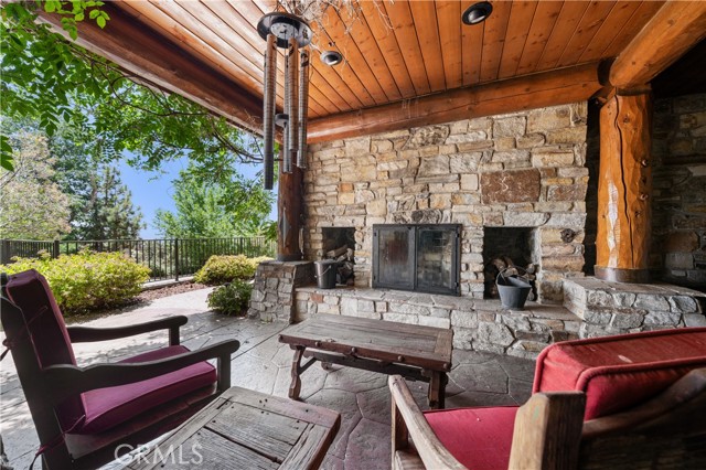 26000 Deertrail Drive, Tehachapi CA: https://media.crmls.org/medias/6bcc0d9e-e5ba-4fe1-a73d-277df49c23d2.jpg