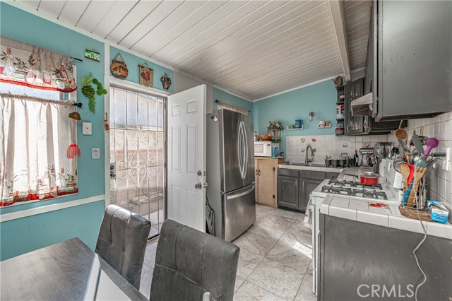 Detail Gallery Image 13 of 33 For 1214 W Avenue H15, Lancaster,  CA 93534 - 3 Beds | 1 Baths