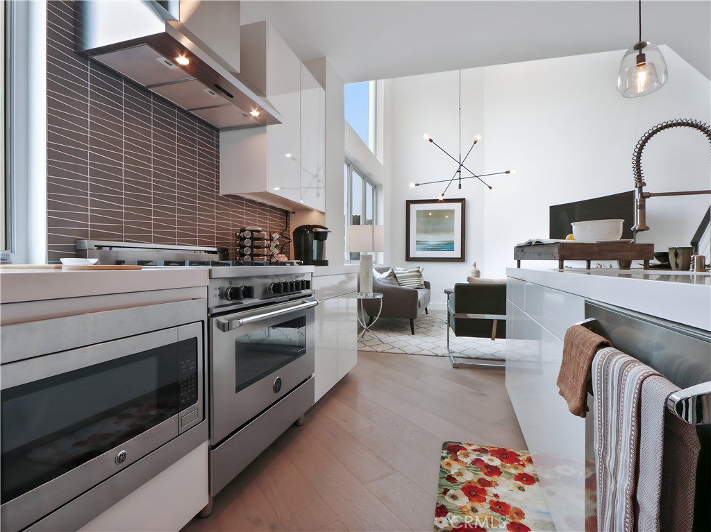 MLS #OC25155817 img 15