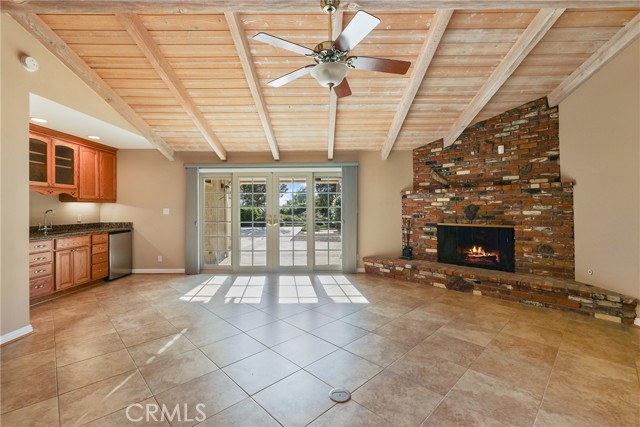 2501 Cliff Road, Upland CA: https://media.crmls.org/medias/6bccd063-3012-499c-a570-f247e00c9348.jpg