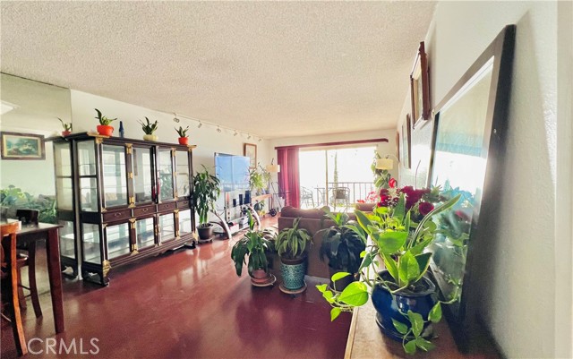 Detail Gallery Image 13 of 29 For 3939 E Allin St #102,  Long Beach,  CA 90803 - 2 Beds | 1 Baths