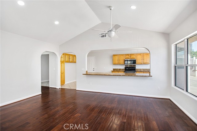 Detail Gallery Image 18 of 57 For 30310 Spray Dr, Canyon Lake,  CA 92587 - 3 Beds | 2 Baths