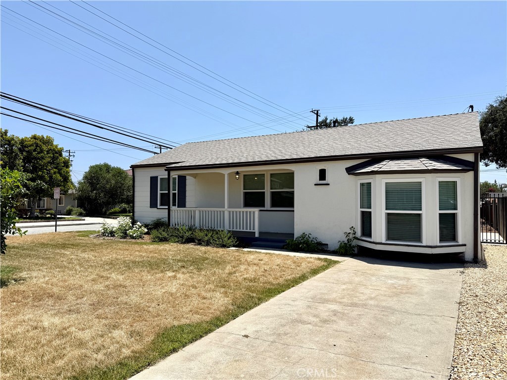 352 E Newman Avenue