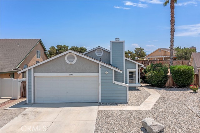 12431 Highgate Avenue, Victorville CA: https://media.crmls.org/medias/6bcec1f2-bace-4044-aa5d-8bd8318ea896.jpg