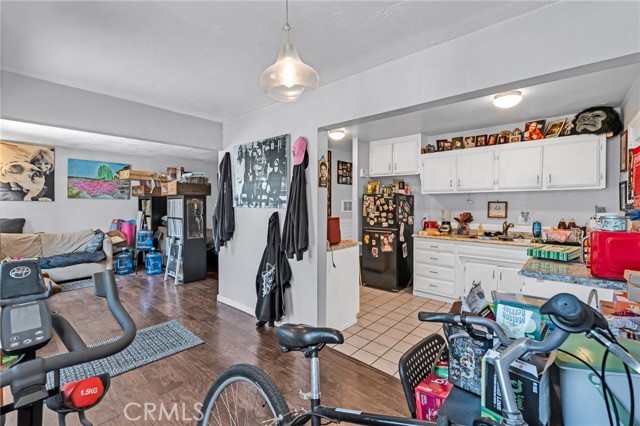 2660 Newell Street, County - Los Angeles CA: https://media.crmls.org/medias/6bcf088a-7384-4b60-9e0e-ec583ec104ed.jpg