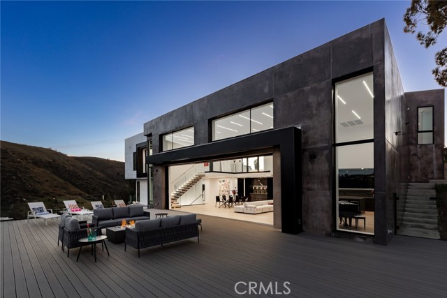 Detail Gallery Image 60 of 75 For 18 Stallion Rd, Bell Canyon,  CA 91307 - 5 Beds | 6 Baths